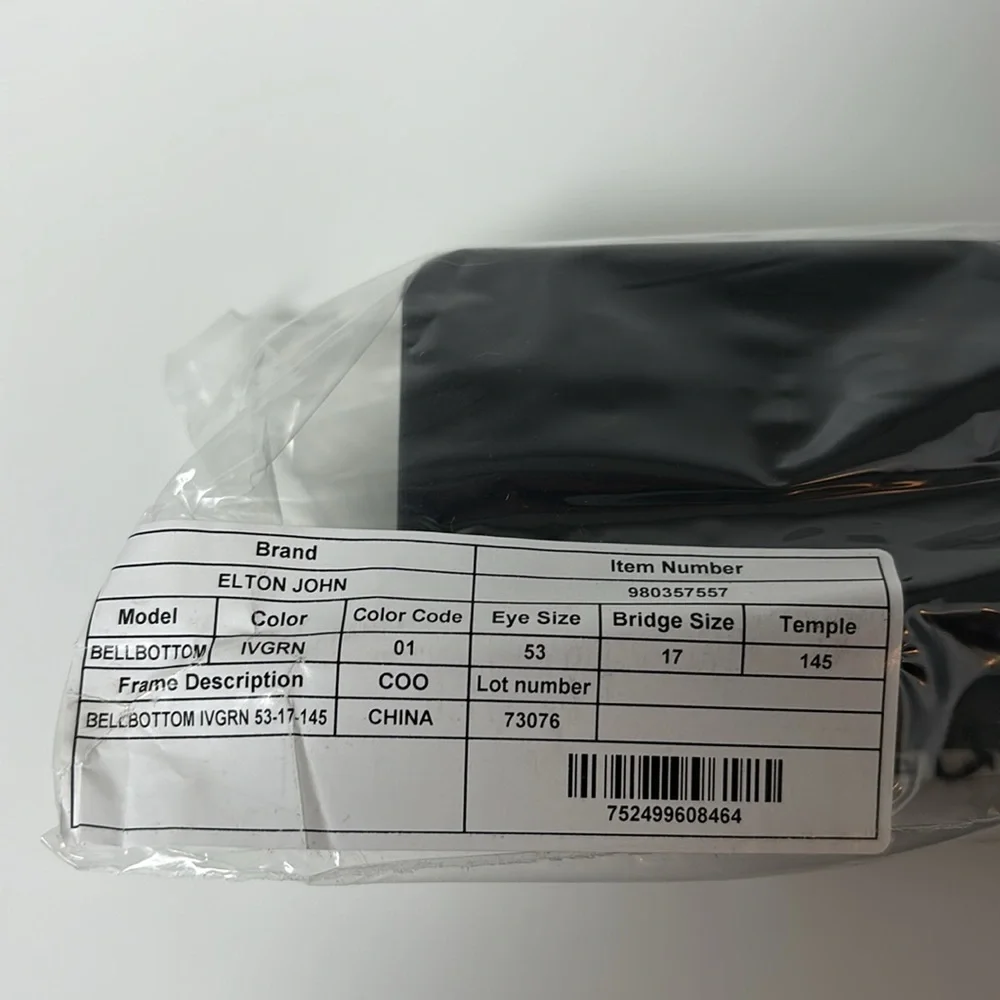 ☀️NWT Elton John Fashion Glasses - Picture 7 of 8